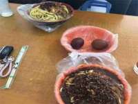 南宁择遭溪服装有限公司